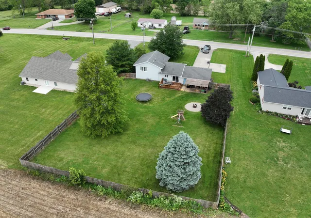 Homes for sale in Leesburg, OH | 533 W Main St, Leesburg, OH 45135 | MLS# 226018521