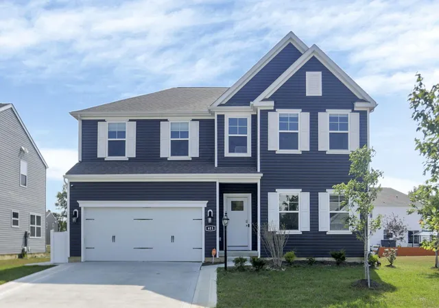 1st image of 611 Timber Valley Dr, Pataskala, OH 43062 | MLS# 226018792