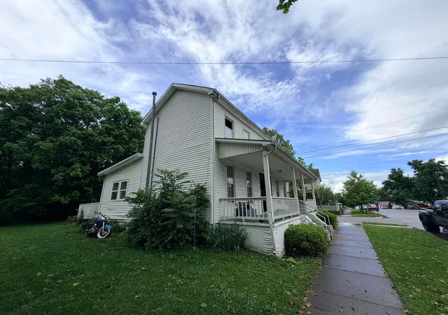 Photo 3 of Multi family home for sale at 338 N Washington St, Greenfield, OH 45123 | MLS# 226018598 | Listing updated on 2026-09-01