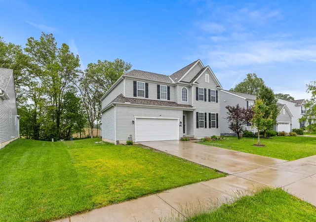 Homes for sale in Granville, OH | 141 Mannaseh Dr W, Granville, OH 43023 | MLS# 226018594