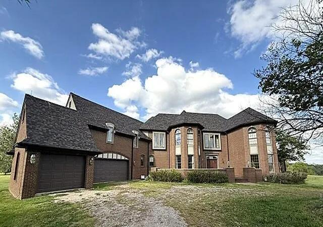 2nd image of 4020 Dillon Hills Dr, Nashport, OH 43830 | MLS# 226018643