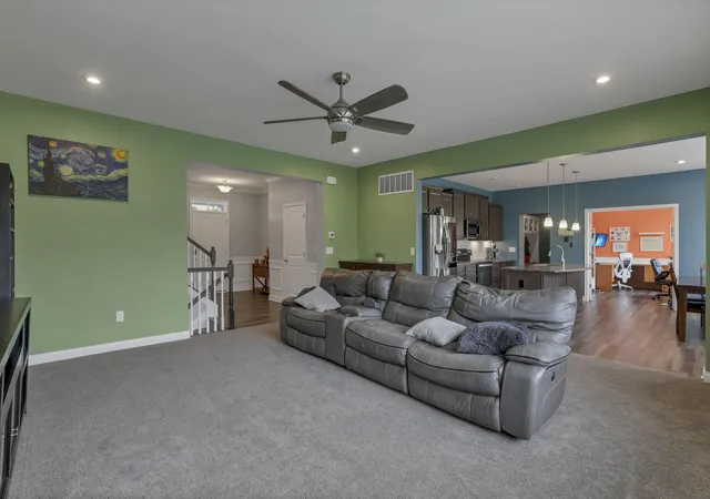 5th image of 3326 Slippery Elm Ct, Hilliard, OH 43026 | MLS# 226018959