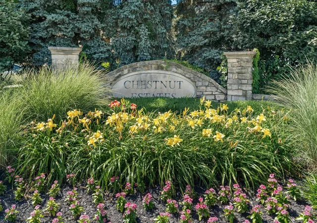 Homes for sale in Commercial Point, OH | 171 Cherrytree Ln, Commercial Point, OH 43116 | MLS# 226024453