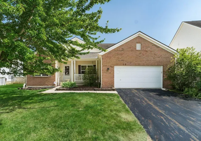 Homes for sale in Commercial Point, OH | 171 Cherrytree Ln, Commercial Point, OH 43116 | MLS# 226024453