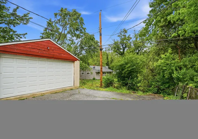 25th image of 2222 Century Dr, Columbus, OH 43211 | MLS# 226018659