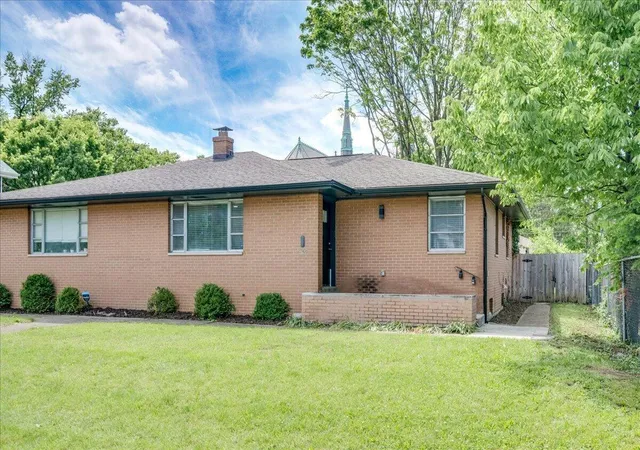 Photo 3 of House for sale at 659-661 S Champion Ave, Columbus, OH 43205 | MLS# 226018807 | Listing updated on 2026-07-29
