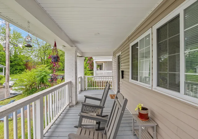 Photo 4 of Single family home for sale at 1468 E Fulton St, Columbus, OH 43205 | MLS# 226019759 | Listing updated on 2026-07-29