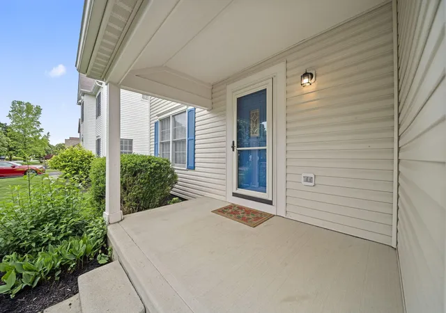 Homes for sale in Dublin, OH | 5906 Sandy Rings Ln, Dublin, OH 43016 | MLS# 226019141