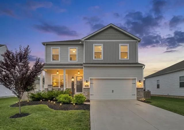 Homes for sale in Commercial Point, OH | 291 Flint Ct, Commercial Point, OH 43116 | MLS# 226018895