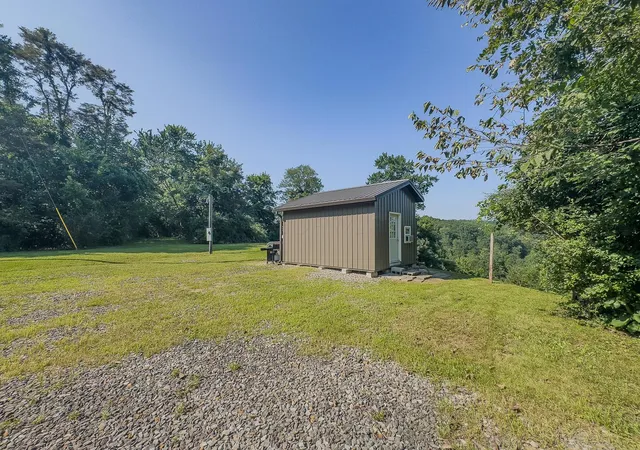 Homes for sale in Nelsonville, OH | 12141 Burton Hill Rd, Nelsonville, OH 45764 | MLS# 226018870