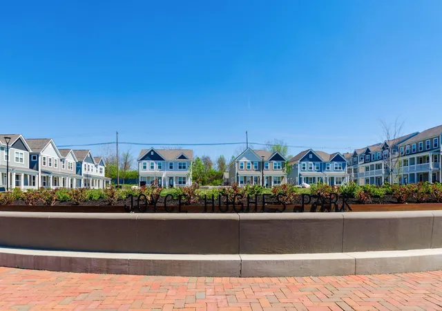 Listing Photo 2 - Condo for sale in building located at 1196 N Grant Ave, Columbus, OH 43201