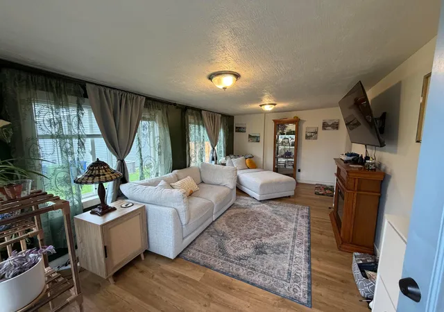 4th image of 101 W Harrison St, Delaware, OH 43015 | MLS# 226018878