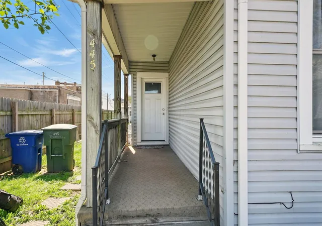 3rd image of 445-447 Thurman Ave, Columbus, OH 43206 | MLS# 226019645