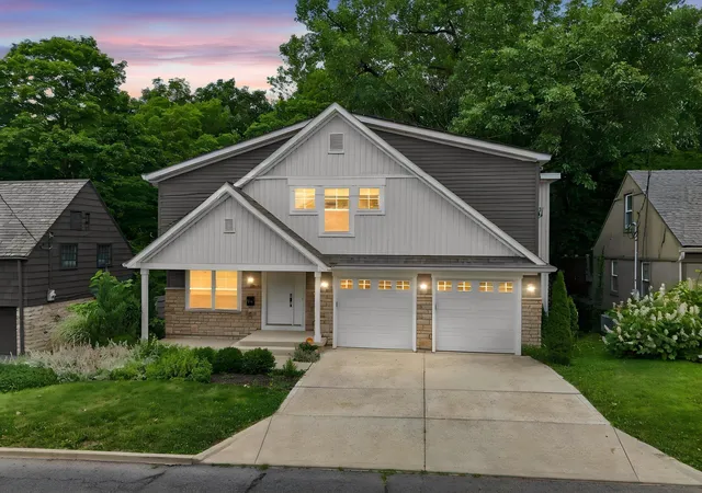 Photo 2 of Single family home for sale at 176 E Weber Rd, Columbus, OH 43202 | MLS# 226019016 | Listing updated on 2026-07-28