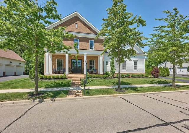 Photo 1 of Sale Pending at 7100 Oxford Loop N, New Albany, OH 43054 | MLS# 226020080 | Listing updated on 2026-08-11