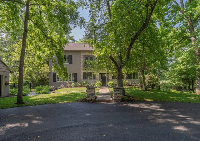 2nd image of 210 Euclid Ave, Delaware, OH 43015 | MLS# 226020033