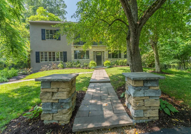 3rd image of 210 Euclid Ave, Delaware, OH 43015 | MLS# 226020033