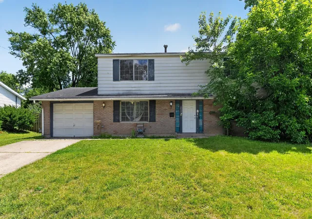 Homes for sale in Westerville, OH | 3695 Paris Blvd, Westerville, OH 43081 | MLS# 226020429