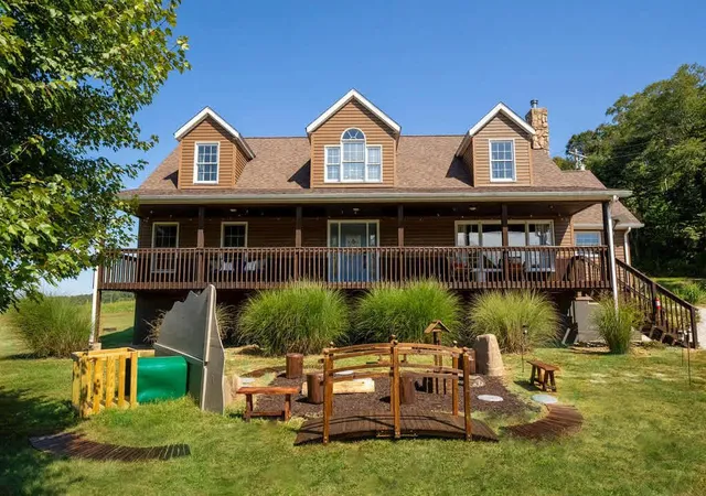3rd image of 5207 State Route 312, Logan, OH 43138 | MLS# 226018941