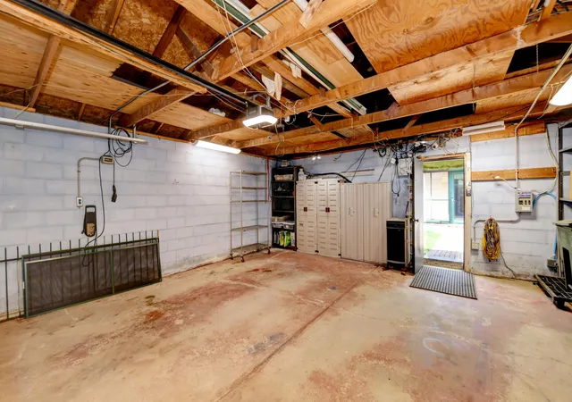 39th image of 471 E Beck St, Columbus, OH 43206 | MLS# 226019077