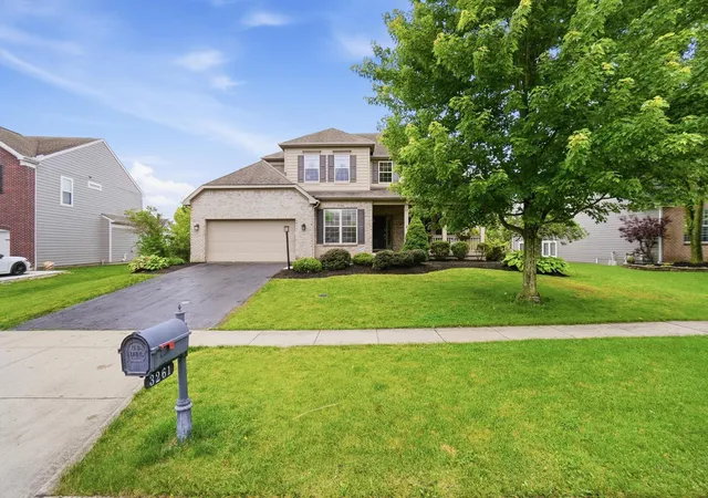 Photo 3 of Single family home for sale at 3261 Farmers Delight Dr, Lewis Center, OH 43035 | MLS# 226019170 | Listing updated on 2026-07-28