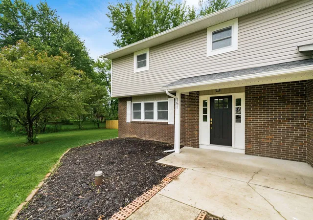 1st image of 151 Bristol Dr Sw, Reynoldsburg, OH 43068 | MLS# 226019092