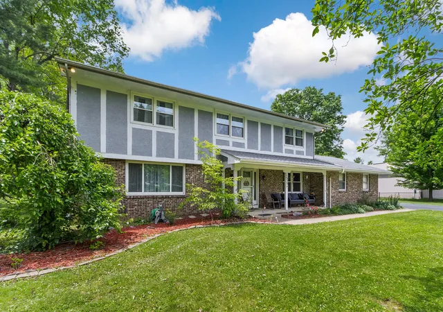 Homes for sale in Pickerington, OH | 13935 Cobblestone Ln, Pickerington, OH 43147 | MLS# 226019776