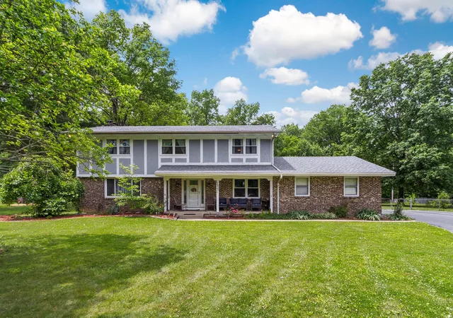 Homes for sale in Pickerington, OH | 13935 Cobblestone Ln, Pickerington, OH 43147 | MLS# 226019776