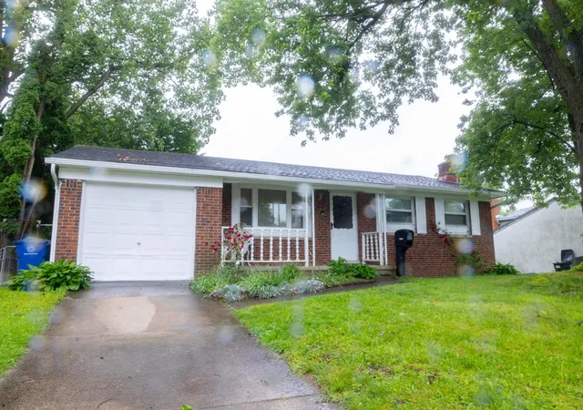 1st image of 5083 Jameson Dr, Columbus, OH 43232 | MLS# 226019194