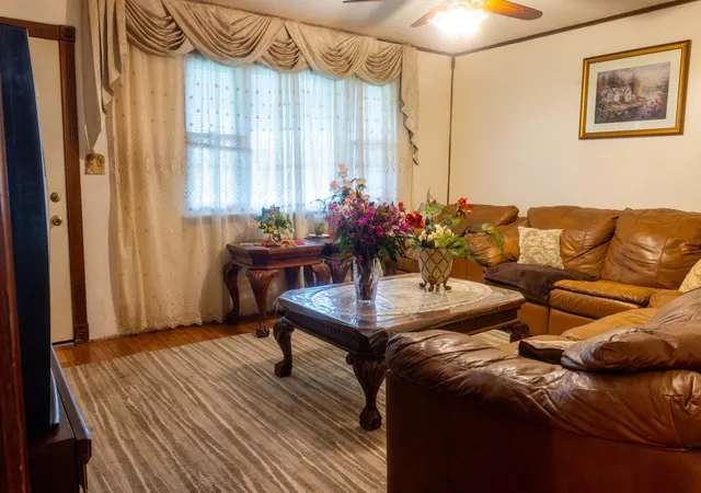 2nd image of 5083 Jameson Dr, Columbus, OH 43232 | MLS# 226019194