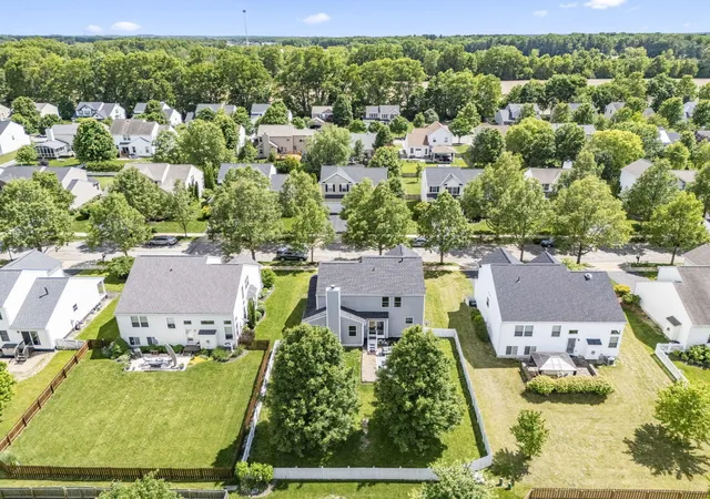 Homes for sale in Delaware, OH | 389 Cherry Leaf Rd, Delaware, OH 43015 | MLS# 226019284