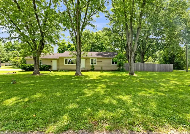 Homes for sale in Pataskala, OH | 76 Harrison St Sw, Pataskala, OH 43062 | MLS# 226020773