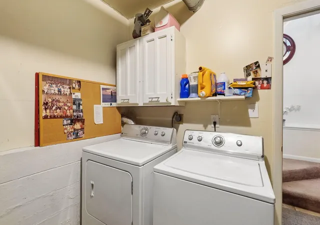 Listing Photo 2 - Condo for sale in building located at 5643 Blendon Vly Dr, Columbus, OH 43230 - Unit #