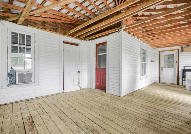 Homes for sale in Fredericktown, OH | 11479 Armentrout Rd, Fredericktown, OH 43019 | MLS# 226019414