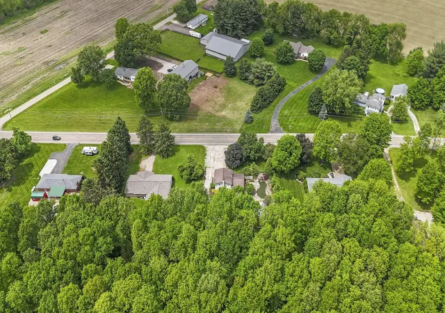 Homes for sale in Fredericktown, OH | 9220 Mount Gilead Rd, Fredericktown, OH 43019 | MLS# 226019426