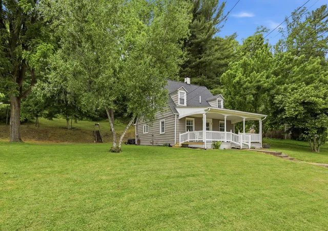 4th image of 630 Fairgrounds Rd, Mount Vernon, OH 43050 | MLS# 226019451