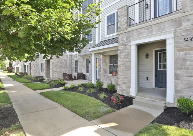 Homes for sale in Dublin, OH | 5456 Bull Creek Dr, Dublin, OH 43016