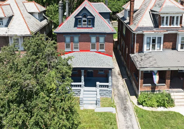 1st image of 1698 Bryden Rd, Columbus, OH 43205 | MLS# 226019553