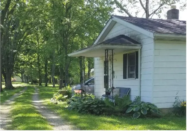 Homes for sale in Logan, OH | 14692 Hock Hocking Rd, Logan, OH 43138 | MLS# 226019611
