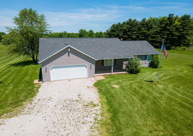 Homes for sale in Mount Gilead, OH | 5683 County Road 59, Mount Gilead, OH 43338 | MLS# 226019616