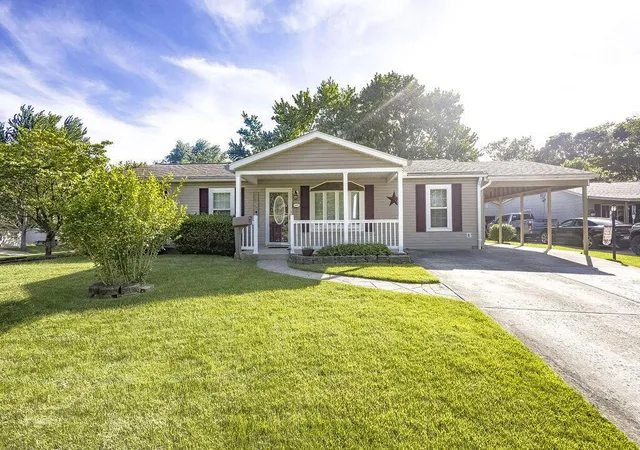 Homes for sale in Johnstown, OH | 145 Ridgeview Ct, Johnstown, OH 43031 | MLS# 226019668