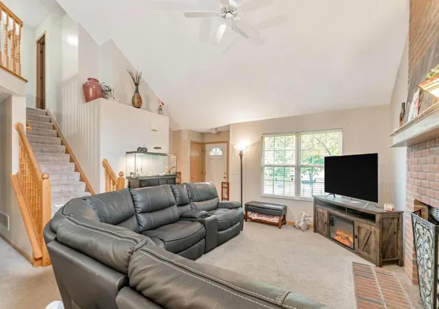 Photo 2 of Single family home for sale at 3150 Berkley Pointe Dr, Columbus, OH 43230 | MLS# 226019743 | Listing updated on 2026-07-28