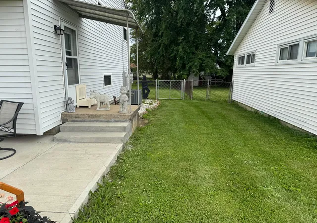 Homes for sale in Washington Court House, OH | 1107 Leesburg Ave, Washington Court House, OH 43160 | MLS# 226019706