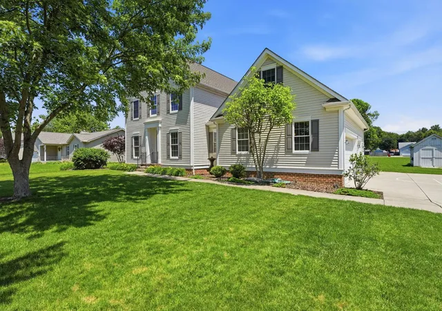 Homes for sale in Reynoldsburg, OH | 58 Belz Warner Blvd, Reynoldsburg, OH 43068 | MLS# 226019742