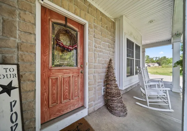 4th image of 928 Old Nursery Trl, Troy, OH 45373 | MLS# 226020715