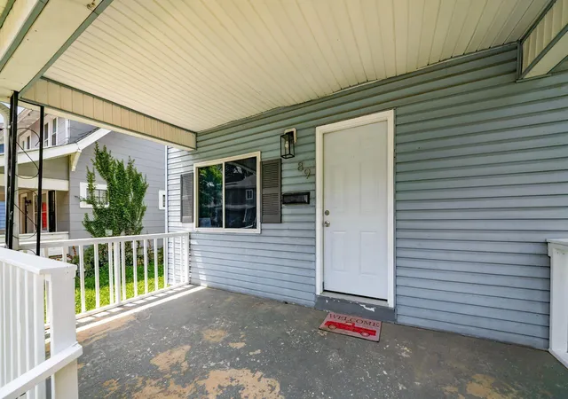 3rd image of 89 N Wayne Ave, Columbus, OH 43204 | MLS# 226019881