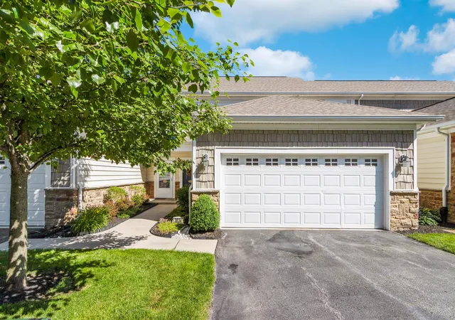 2nd image of 3834 Rennes Dr, Columbus, OH 43221 | MLS# 226020140
