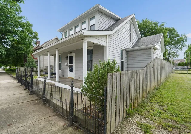 Homes for sale in Circleville, OH | 412 S Washington St, Circleville, OH 43113 | MLS# 226019804