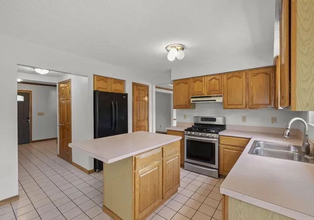 5th image of 1271 River Trail Dr, Grove City, OH 43123 | MLS# 226020562