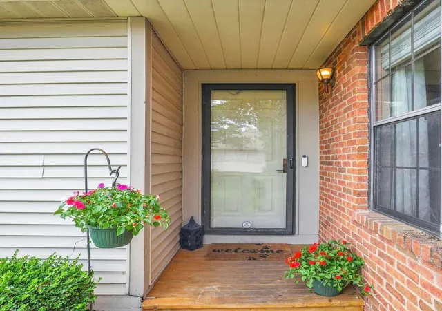 1st image of 1261 Somerset Wy, Pickerington, OH 43147 | MLS# 226023935